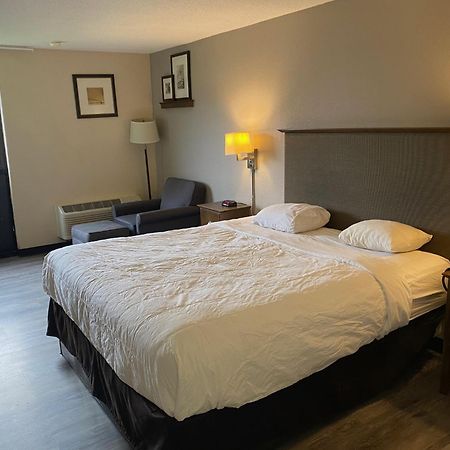 Motel 6 Rochester - Airport 外观 照片
